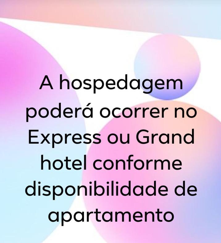 Golden Dolphin 3Pessoas com piscinas termais mais toalhas e roupas de cama lençóis travesseiros fronhas limpeza do check in impostos e taxas já incluso Caldas Novas Exterior foto